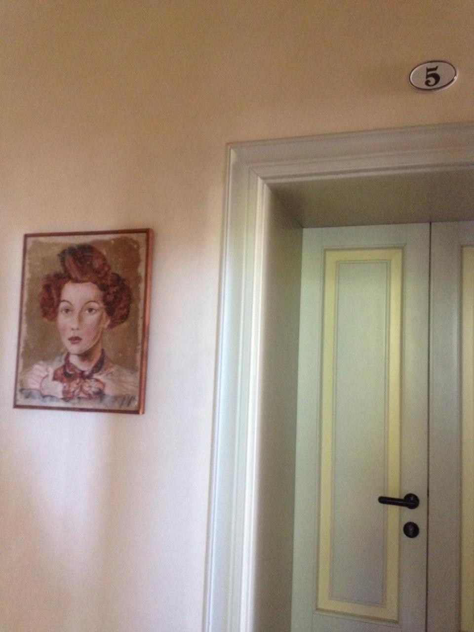 Alloggio Della Villetta ปาลาซโซโล ซุลลอลิโย ภายนอก รูปภาพ